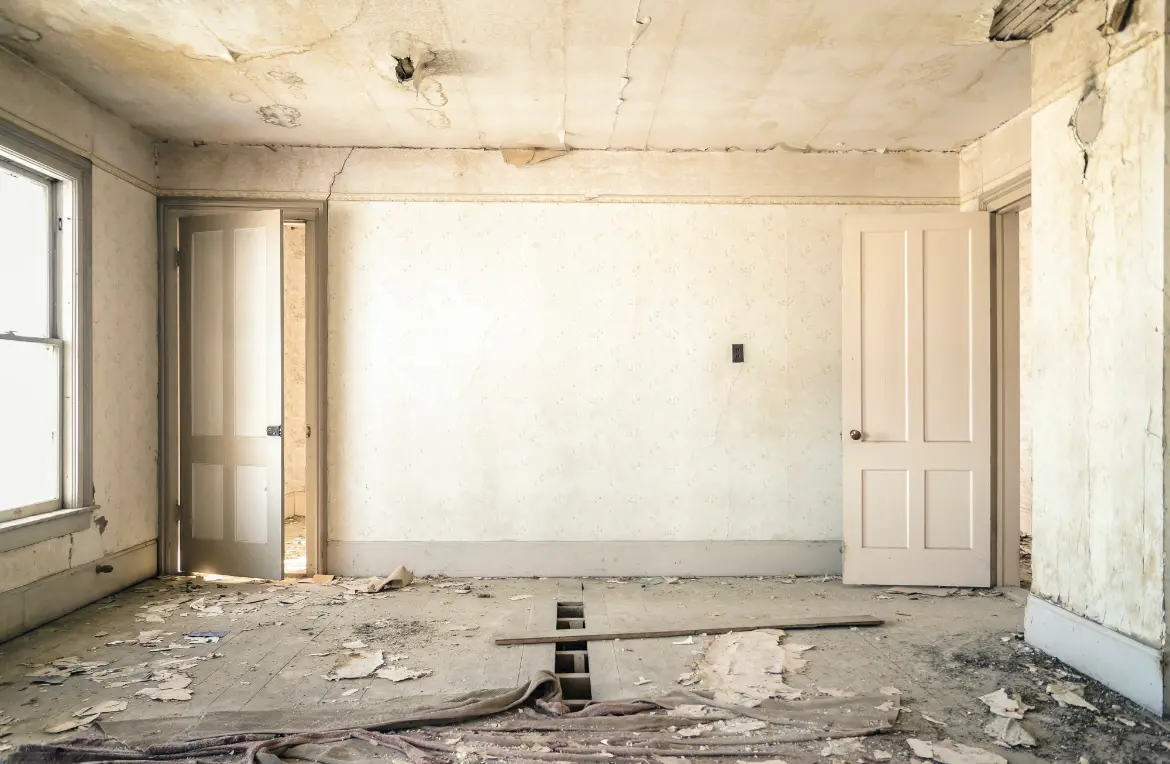 Waste disposal crew managing a cleanout project in Sharpsburg